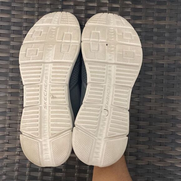 Sketchers sneakers men’s size 10 - Picture 7 of 9